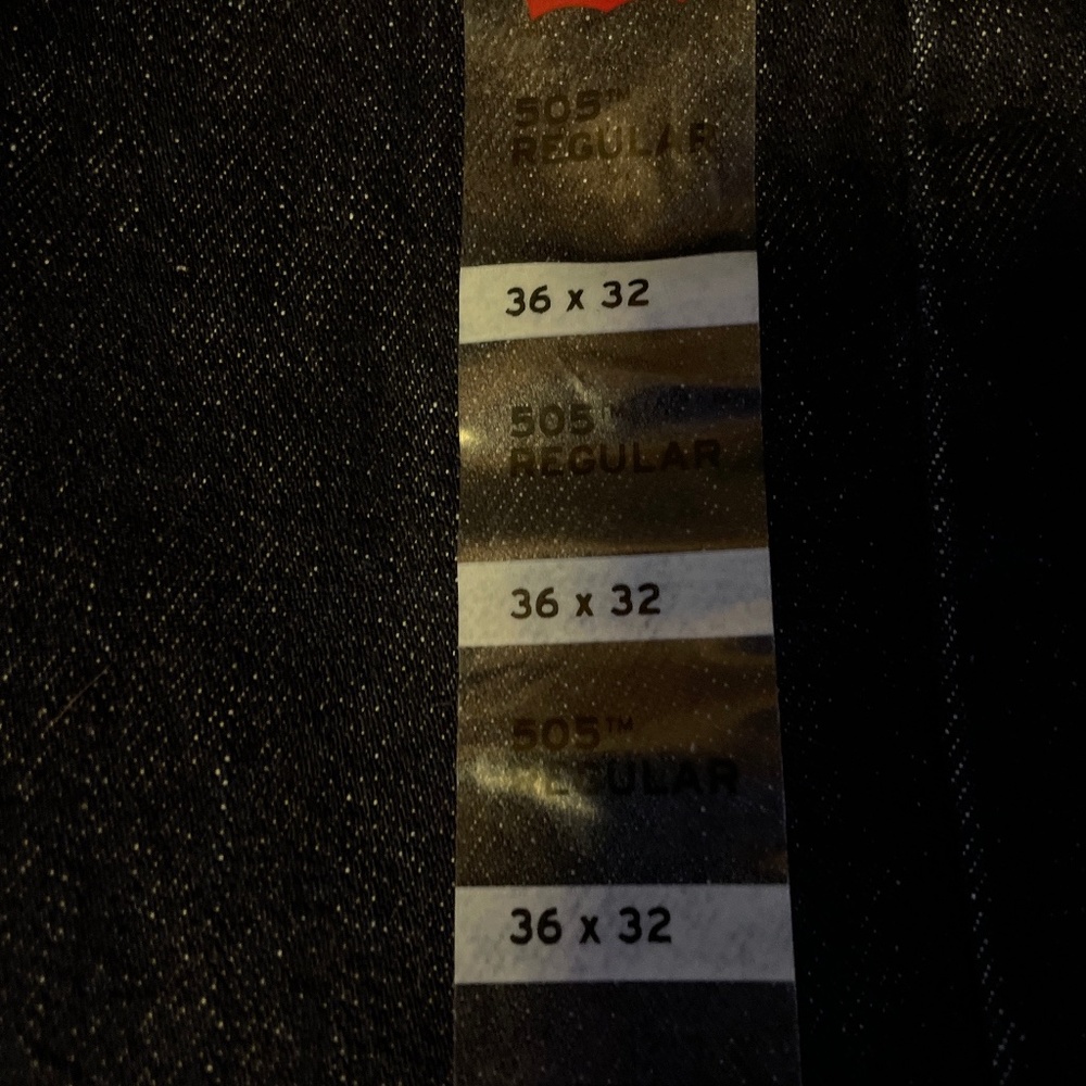 Levi’s 505 REGULAR 36x32